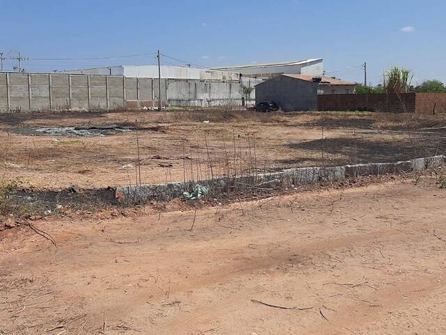 #38 - Terreno para Venda em Limoeiro do Norte - CE