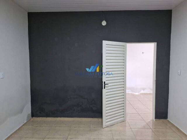 Casa para Venda em Limoeiro do Norte - 4