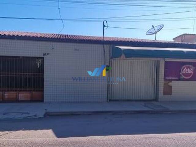 #81 - Casa para Venda em Limoeiro do Norte - CE